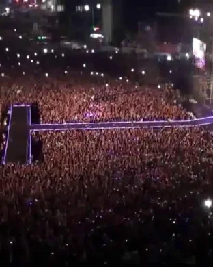 Live concert by Yasmin Williams